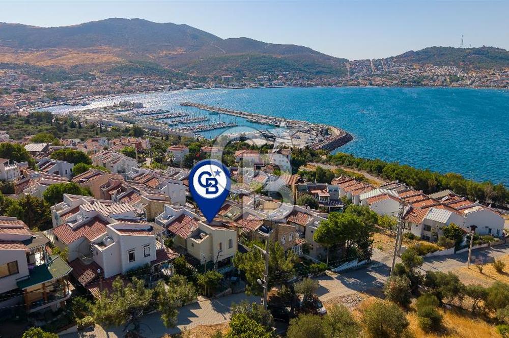 Yenifoça Marinaya Yürüme Mesafesinde Satılık 3+1 Villa