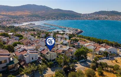 Yenifoça Marinaya Yürüme Mesafesinde Satılık 3+1 Villa