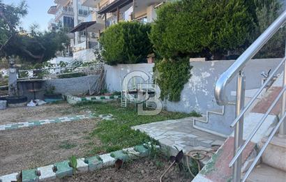 Foça Fevzi Çakmak Mahallesinde Deniz Manzaralı Kiralık 2+1