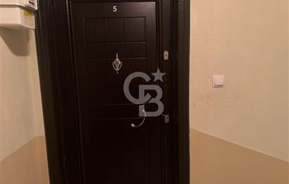 Foça Fevzi Çakmak Mahallesinde Deniz Manzaralı Kiralık 2+1