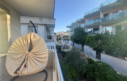 Foça Fevzi Çakmak Mahallesinde Deniz Manzaralı Kiralık 2+1