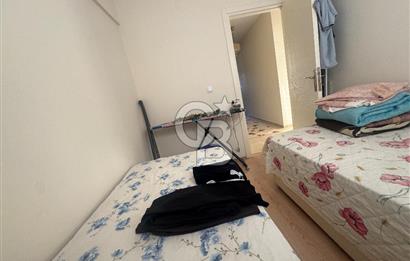 Foça Fevzi Çakmak Mahallesinde Deniz Manzaralı Kiralık 2+1