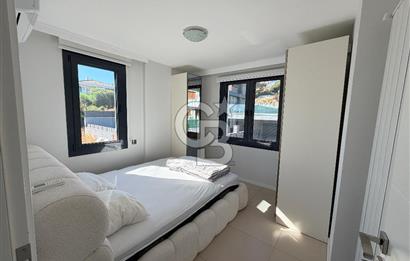 Çeşme’de Müstakil Havuzlu 4+2 Geniş Bahçeli Müstakil Villa