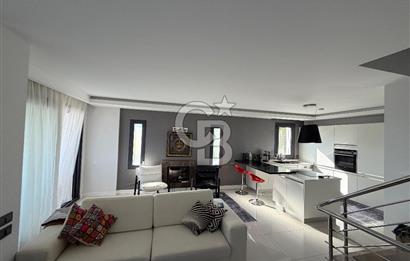 Çeşme’de Müstakil Havuzlu 4+2 Geniş Bahçeli Müstakil Villa