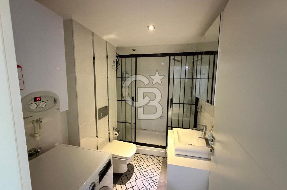 Çeşme’de Müstakil Havuzlu 4+2 Geniş Bahçeli Müstakil Villa
