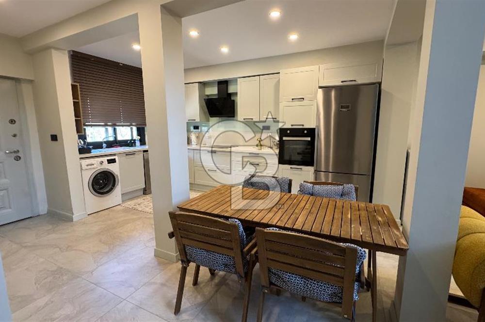 Foça Kozbeyli'de Eşyalı Kiralık Villa