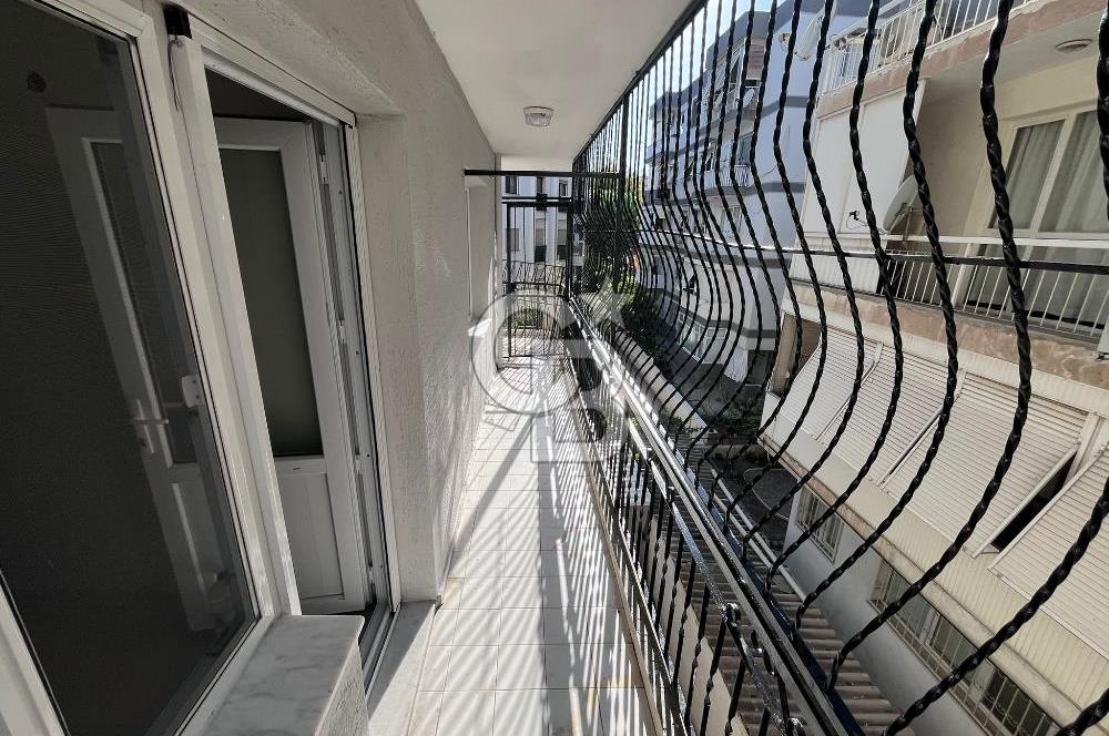 KARŞIYAKA BAHÇELİEVLER'DE KİRALIK ARAKAT 3+1 DAİRE