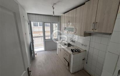 KARŞIYAKA BAHÇELİEVLER'DE KİRALIK ARAKAT 3+1 DAİRE