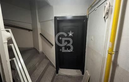 KARŞIYAKA BAHÇELİEVLER'DE KİRALIK ARAKAT 3+1 DAİRE