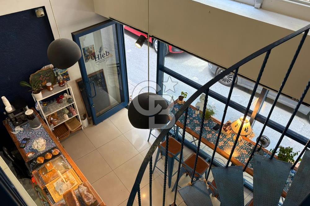 Kadıköyde Müşterisi Hazır, Çok Amaçlı Devren Kafe