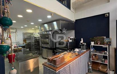 Kadıköyde Müşterisi Hazır, Çok Amaçlı Devren Kafe