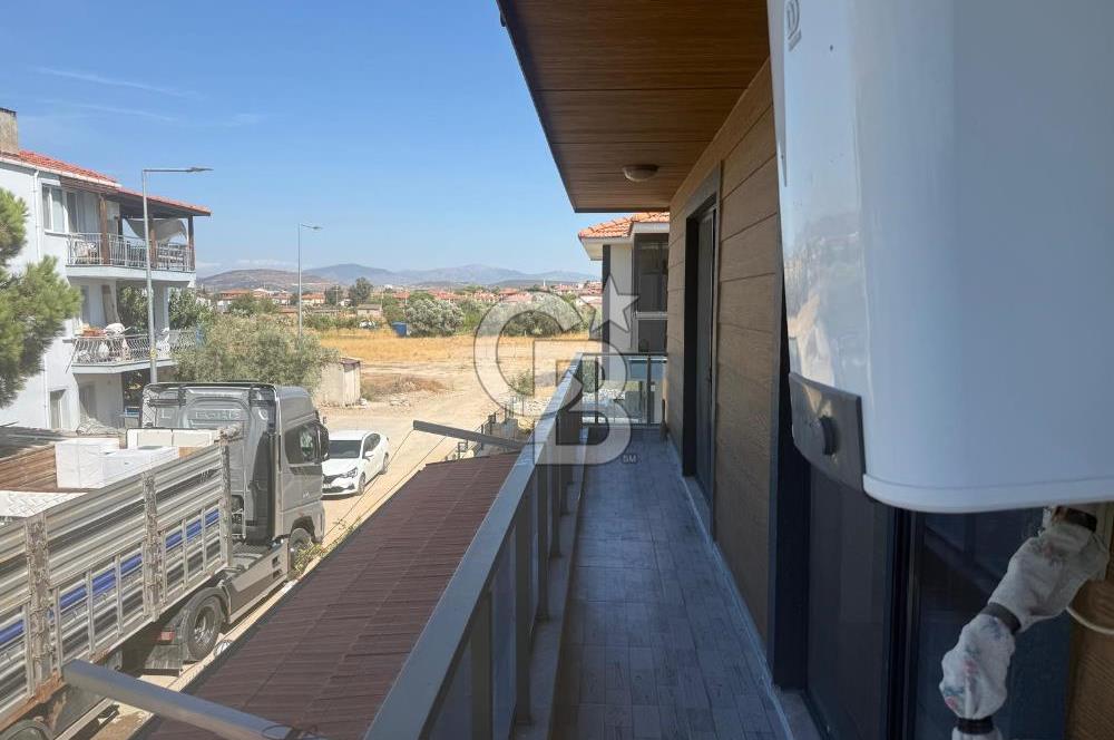 Foça Yenibağarası Mah. Kiralık Kapalı Mutfaklı 2+1 Daire