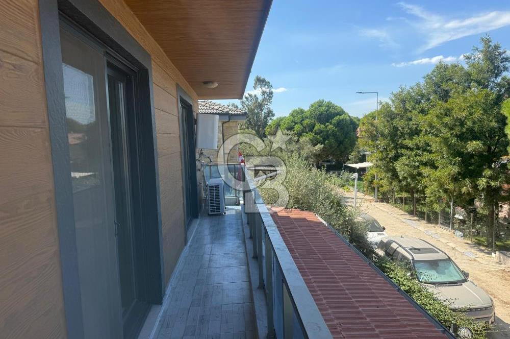 Foça Yenibağarası Mah. Kiralık Kapalı Mutfaklı 2+1 Daire