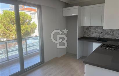 Foça Yenibağarası Mah. Kiralık Kapalı Mutfaklı 2+1 Daire