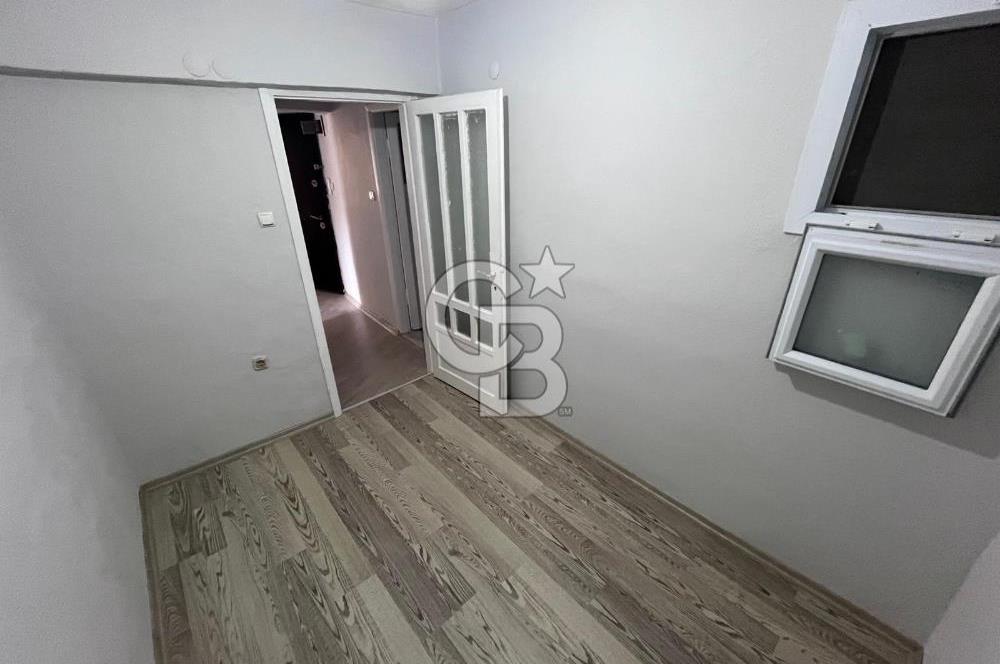 KARŞIYAKA BAHÇELİEVLER'DE KİRALIK ARAKAT 3+1 DAİRE