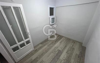 KARŞIYAKA BAHÇELİEVLER'DE KİRALIK ARAKAT 3+1 DAİRE