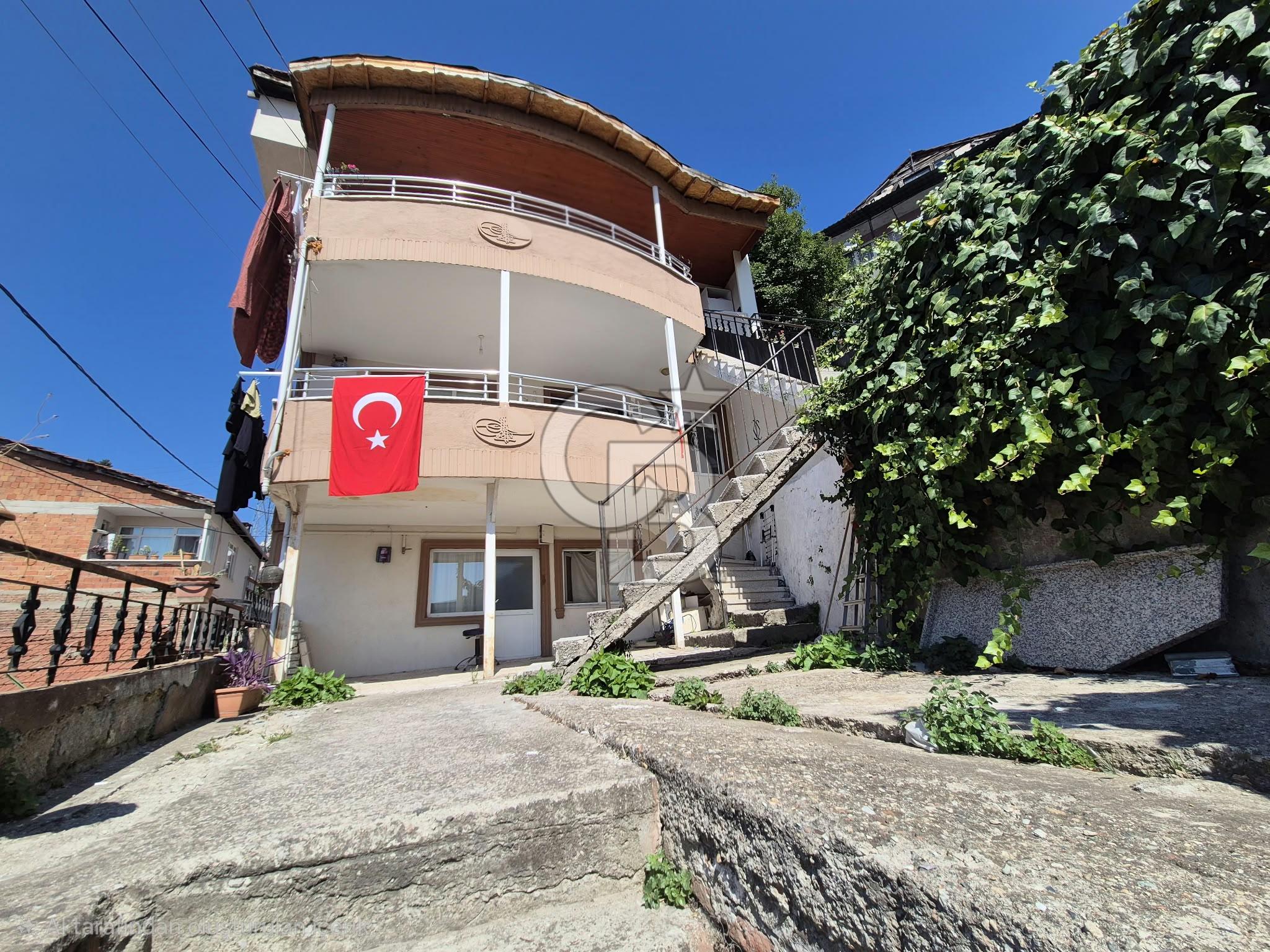 gültepede satılık komple bina