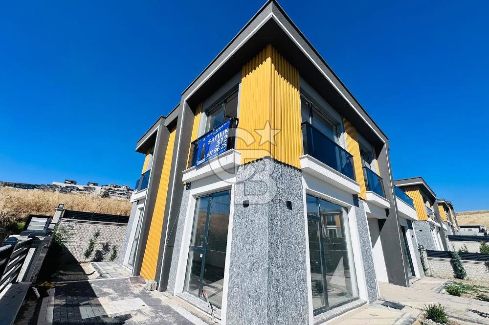 YENİMAHALLE KARACAKAYA'DA 4+1 ULTRA LÜKS VİLLA 