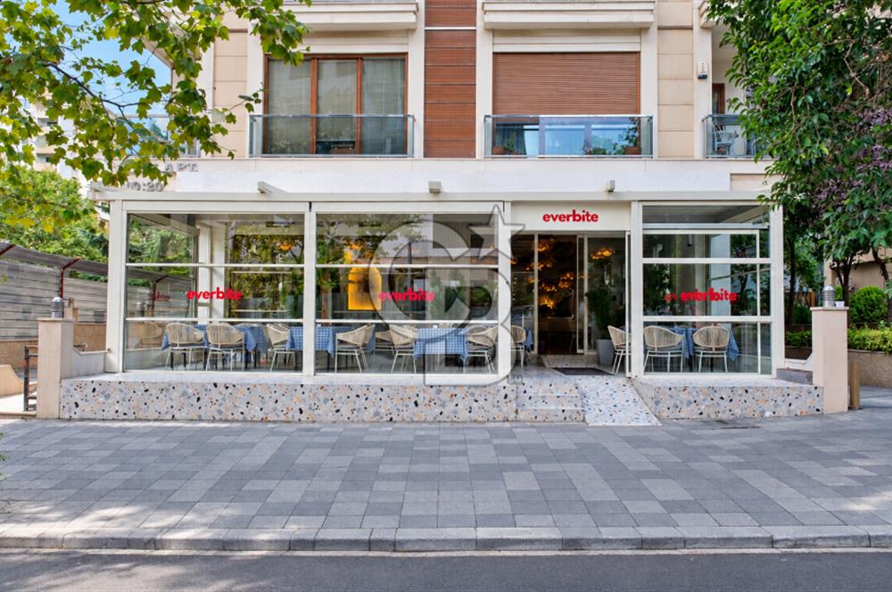 FENERBAHÇE KALAMIŞ’TA DEVREN KİRALIK RESTORAN & KAFE