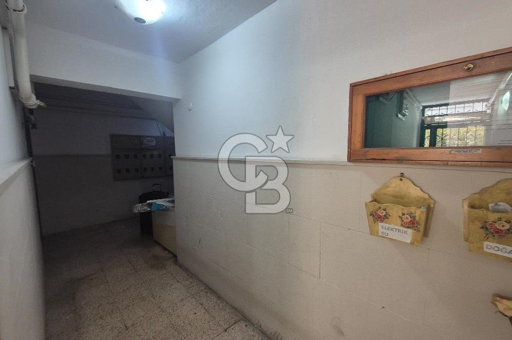 Karşıyaka Bahçelievlerde Full Tadilatlı Yüksek Giriş 3+1 Kiralık
