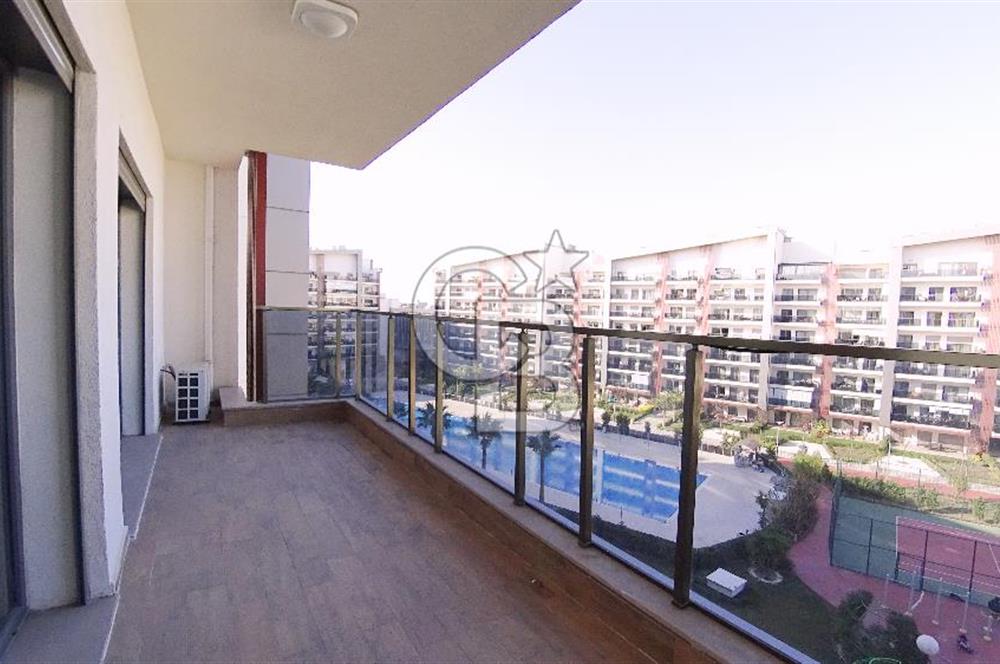 Park Yaşam Ataşehir Havuz & Peyzaj Kiralık 1+1 86 M² Daire
