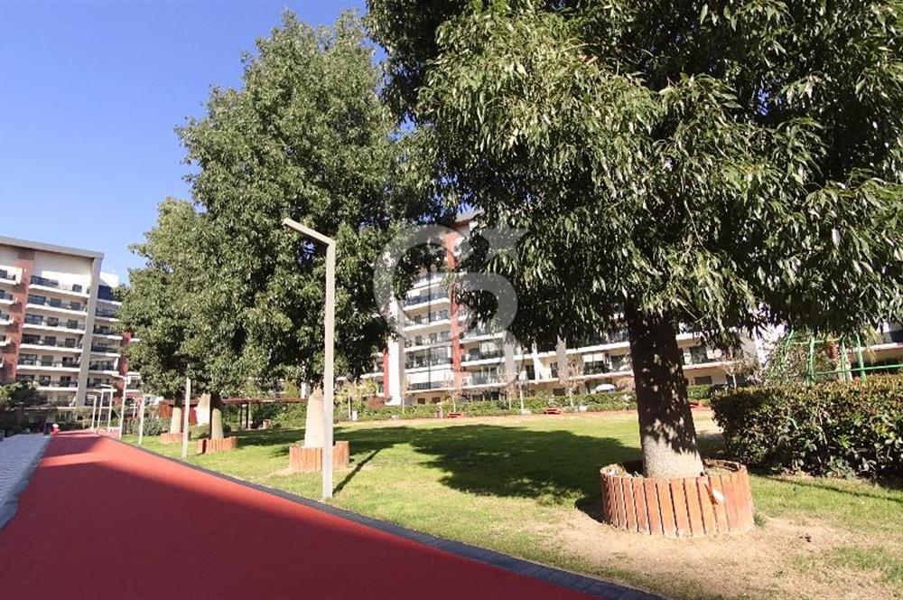 Park Yaşam Ataşehir Havuz & Peyzaj Kiralık 1+1 86 M² Daire