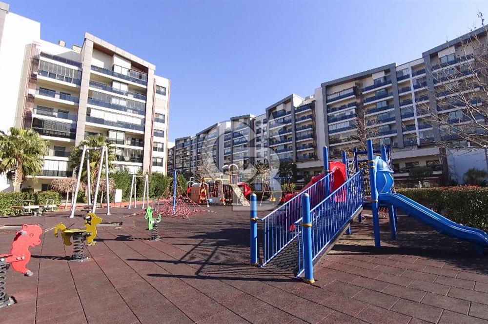 Park Yaşam Ataşehir Havuz & Peyzaj Kiralık 1+1 86 M² Daire