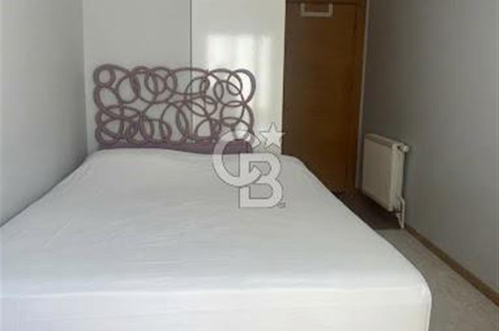 NARLIDERE MAVİSU EVLERİ'NDE SATILIK DENİZ MANZARALI 3+1 DAİRE