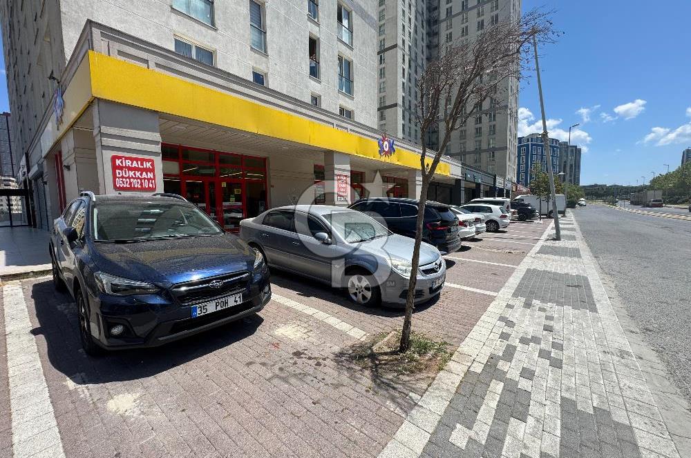 ESENYURT İKİZ KONAKLAR SİTESİNDE BOŞ KİRALIK 4+1 DAİRE