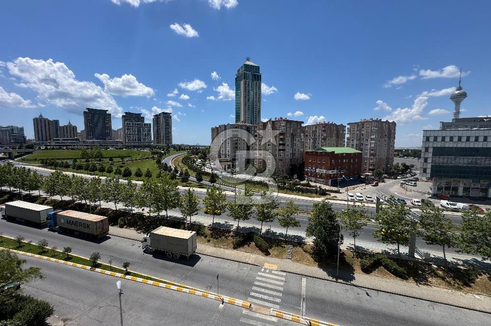 ESENYURT İKİZ KONAKLAR SİTESİNDE BOŞ KİRALIK 4+1 DAİRE