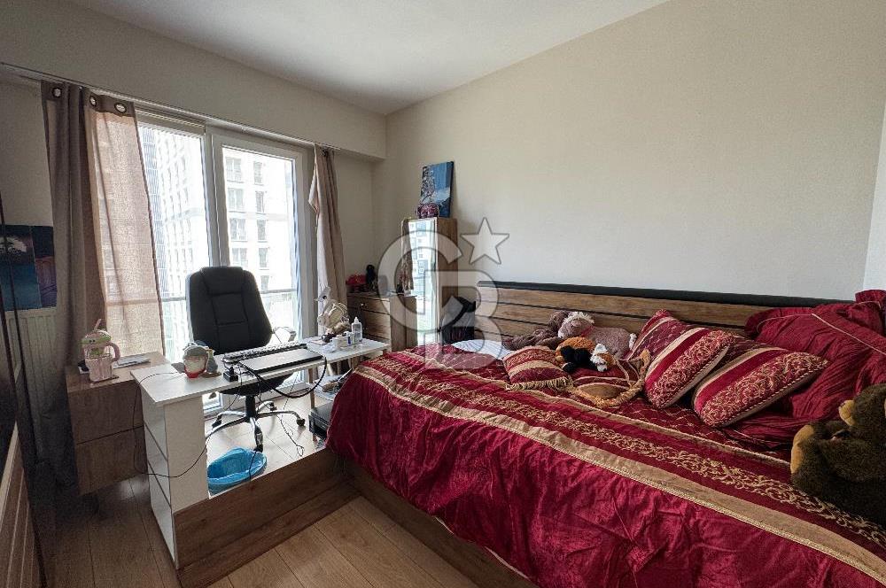 ESENYURT İKİZ KONAKLAR SİTESİNDE BOŞ KİRALIK 4+1 DAİRE