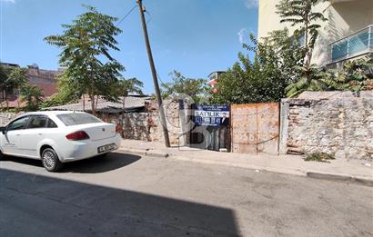 BORNOVA PINARBAŞI'DA SATILIK 2 KAT İMARLI ARSA4