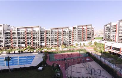 Park Yaşam Ataşehir Havuz & Peyzaj Kiralık 1+1 86 M² Daire