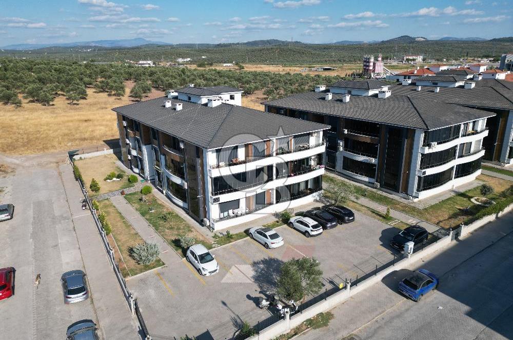Ayvalık 150 Evler Mh. Site İçinde 3+1 Satılık Geniş Daire