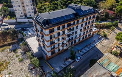 MALTEPE DRAGOS'TA 2.450 M2 İSKANLI SIFIR SATILIK EMSALSİZ DÜKKAN 