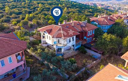 Menteşe Kötekli'de Oturuma Hazır Satılık 4+1 Tripleks Villa 