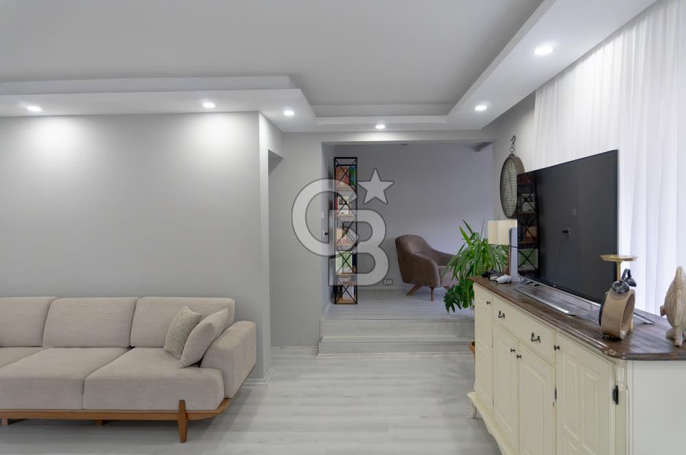 Menteşe Kötekli'de Oturuma Hazır Satılık 4+1 Tripleks Villa 