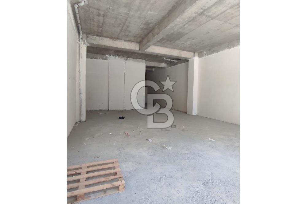 SİLİVRİ YENİ MAHALLE "CENTER OF SİLİVRİ"DE SATILIK SIFIR DÜKKAN