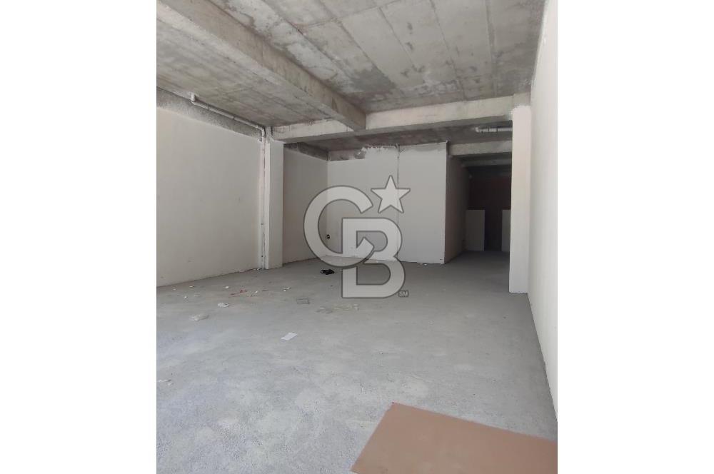 SİLİVRİ YENİ MAHALLE "CENTER OF SİLİVRİ"DE SATILIK SIFIR DÜKKAN