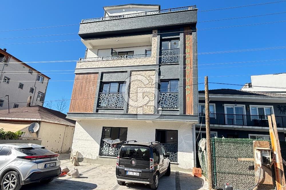 DERİNCE SIRRIPAŞADA SATILIK SIFIR 3+1 DÜZ GİRİŞ DAİRE