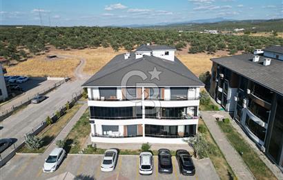 Ayvalık 150 Evler Mh. Site İçinde 3+1 Satılık Geniş Daire