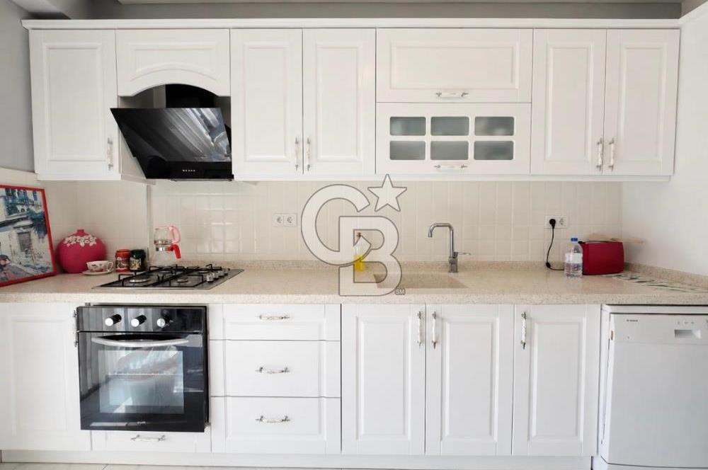 Ayvalık 150 Evler Mh. Site İçinde 3+1 Satılık Geniş Daire
