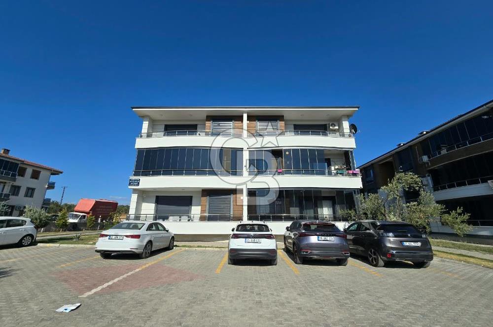 Ayvalık 150 Evler Mh. Site İçinde 3+1 Satılık Geniş Daire