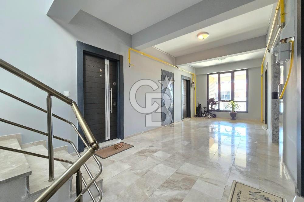 Ayvalık 150 Evler Mh. Site İçinde 3+1 Satılık Geniş Daire