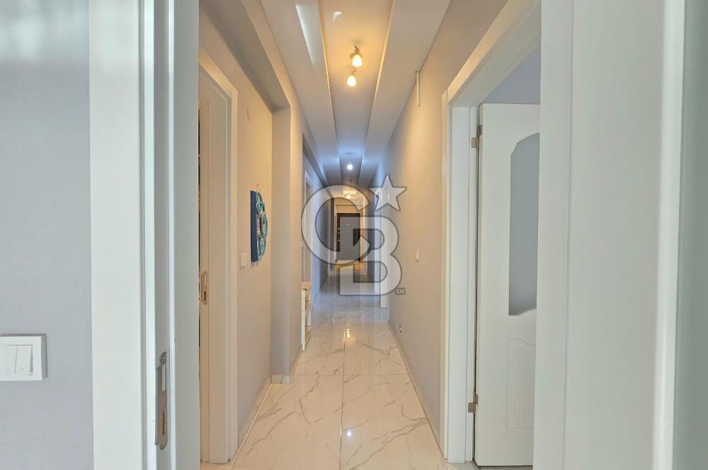 Ayvalık 150 Evler Mh. Site İçinde 3+1 Satılık Geniş Daire