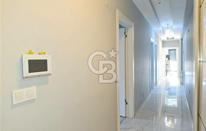 Ayvalık 150 Evler Mh. Site İçinde 3+1 Satılık Geniş Daire