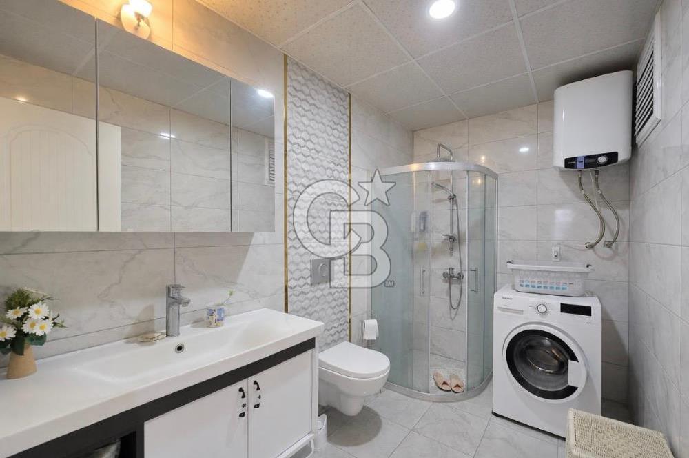 Ayvalık 150 Evler Mh. Site İçinde 3+1 Satılık Geniş Daire