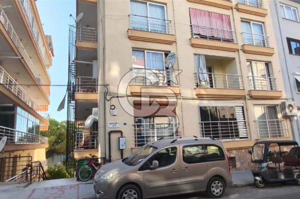 Dikili Gazipaşa mahallesinde Ferah ve Kullanışlı 2+1 Ters Dubleks