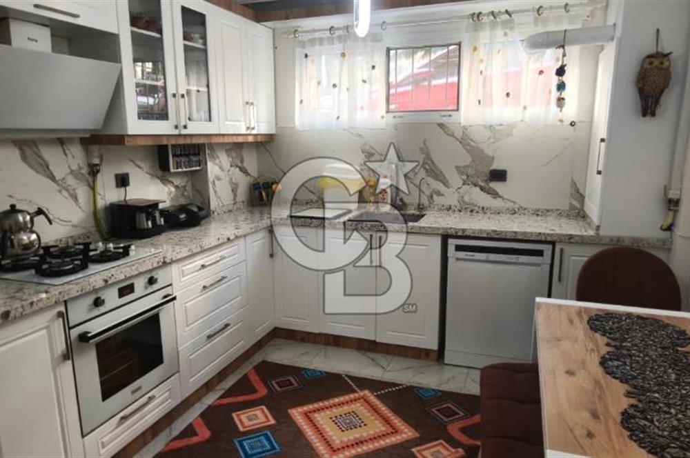 Dikili Gazipaşa mahallesinde Ferah ve Kullanışlı 2+1 Ters Dubleks