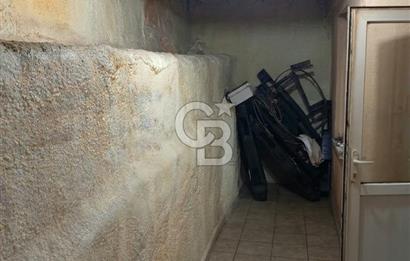 Sultangazi Avizeciler Karşısı Çift Tapulu Satılık Dükkan